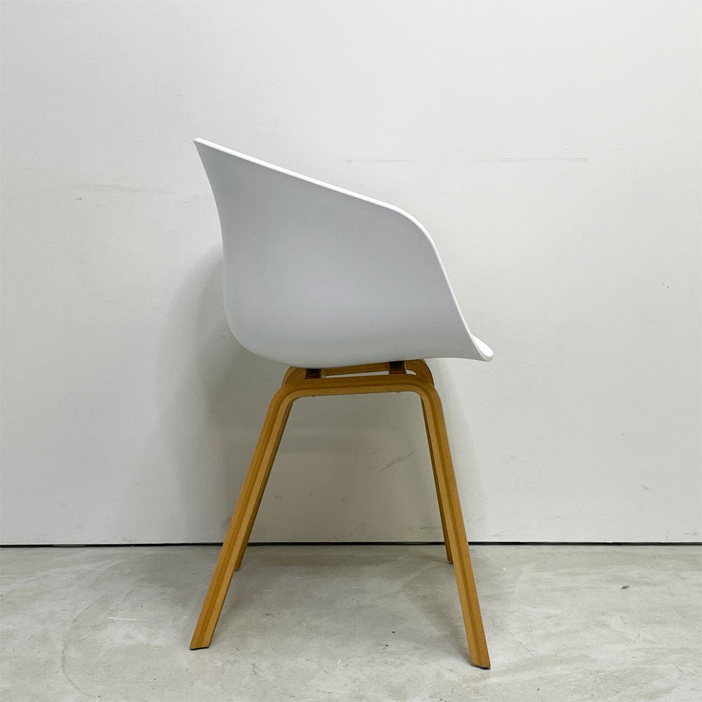 ヘイ HAY アバウト ア チェア ABOUT A CHAIR AAC22 アームチェア ダイニングチェア ホワイト ヒー・ウェリング 北欧モダン デンマーク ●
