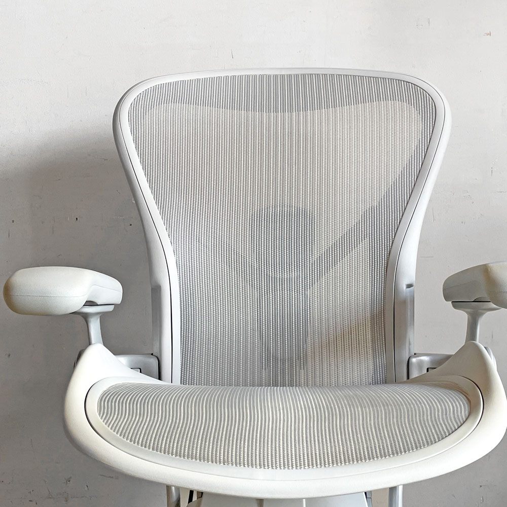 ハーマンミラー Herman Miller アーロンチェア リマスタード フル装備 Bサイズ ミネラル ポスチャーフィットSL デスクチェア オフィスチェア ビル・スタンフ ＆ ドン・チャドウィック ■