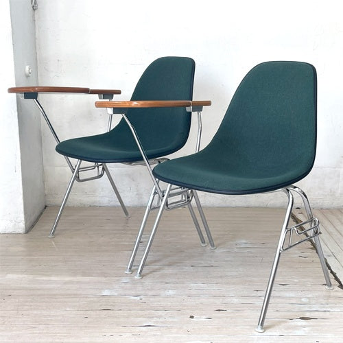 ハーマンミラー Herman Miller サイドシェルチェア セカンド 2nd ビンテージ アプホルスター スクールベース スタッキングベース 肘掛けテーブル付 イームズ ミッドセンチュリー H ★