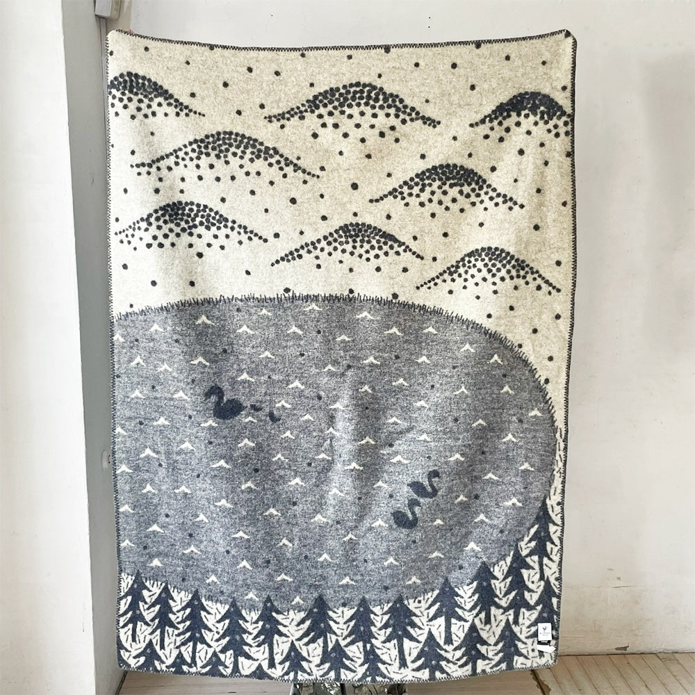 クリッパン KLIPPAN × ミナペルホネン mina perhonen レイクインザバレー LAKE IN THE VALLEY 皆川明 ウールブランケット シングル 130×180cm 廃番 定価 37,400円 ★