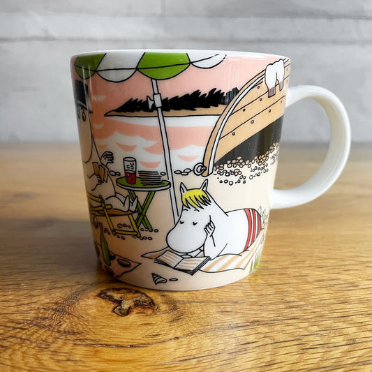 アラビア ARABIA ムーミンマグ MOOMIN トゥギャザー 2021年 夏限定 トーベ・ヤンソン Tove Janson フィンランド 北欧食器  美品♪