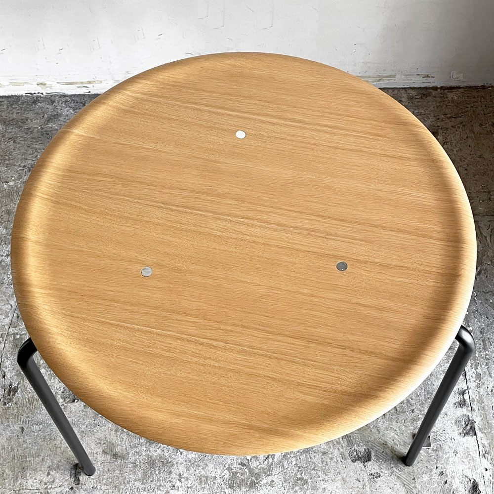 エンゲルブレヒト Engelbrechts ケヴィ KEVI 2010 ダイニングテーブル オーク材 プライウッド カフェテーブル 70cm 3本脚 ヨルゲン・ラスムッセン デンマーク 未使用品 ■
