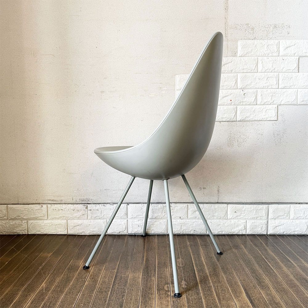 フリッツハンセン Fritz Hansen ドロップチェア DROP ダイニングチェア ストーングレー 脚塗装 アルネ・ヤコブセン デンマーク 廃番カラー 現行定価￥55,880- ◎