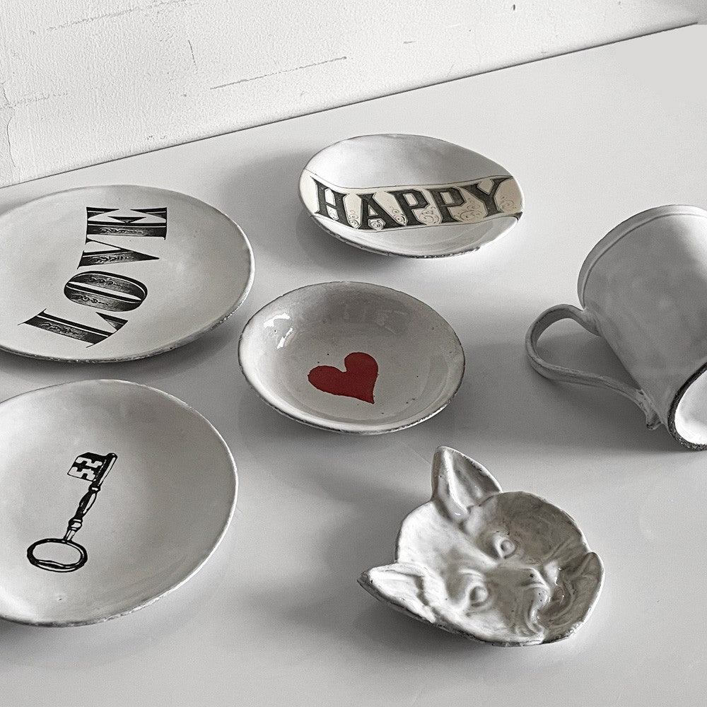 アスティエ・ド・ヴィラット ASTIER de VILLATTE ジョンデリアン JOHN DERIAN ラブ Love スモールプレート Φ16cm 陶器 フランス ■