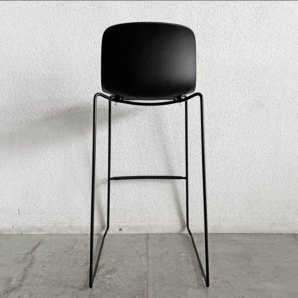 タイトル： マジス MAGIS トロイ TROY スツール 4-Legs ブラック マルセル・ワンダース Marcel Wanders ハイチェア カウンターチェア 定価￥80,300- iFデザインアワード受賞 イタリアモダン ミニマル B 〓
