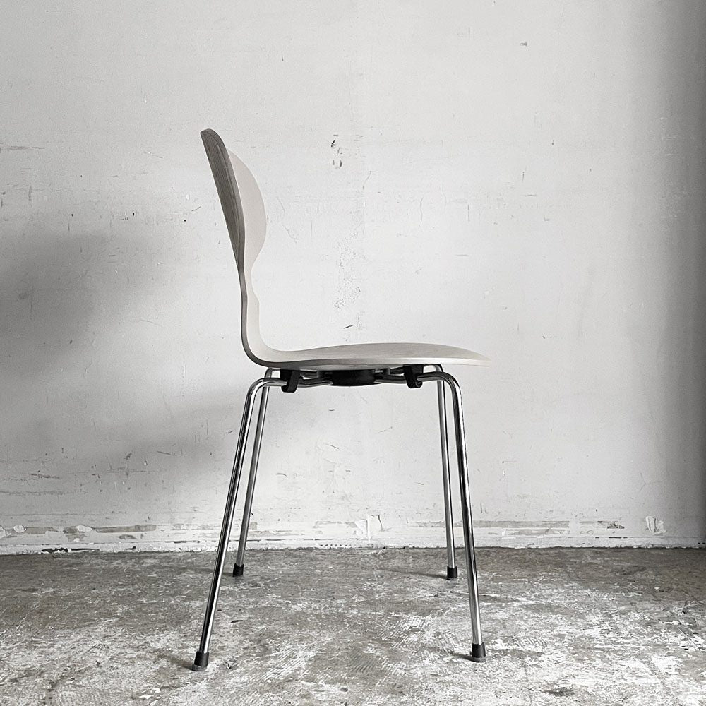 フリッツハンセン Fritz Hansen アントチェア ANT CHAIR 4本脚 ディープクレイ カラードアッシュ アルネ・ヤコブセン デンマーク 美品 ■