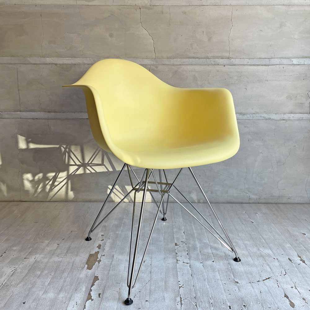 ハーマンミラー Herman Miller アームシェルチェア ポリプロピレン エッフェルベース ペールイエロー PALE YELLOW イームズ C&R ミッドセンチュリー 廃番カラー♪