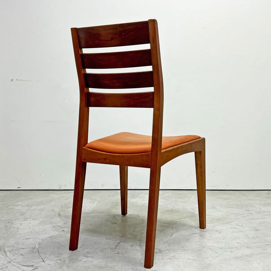 ウッドユウライクカンパニー WOOD YOU LIKE COMPANY ゼブラチェア ZEBRA CHAIR クッションタイプ チェリー材 定価￥90,200- ●