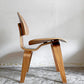 ハーマンミラー Herman Miller プライウッドダイニングチェア ウッドレッグ DCW  ウォールナット イームズ ミッドセンチュリー 定価￥231,000- ■