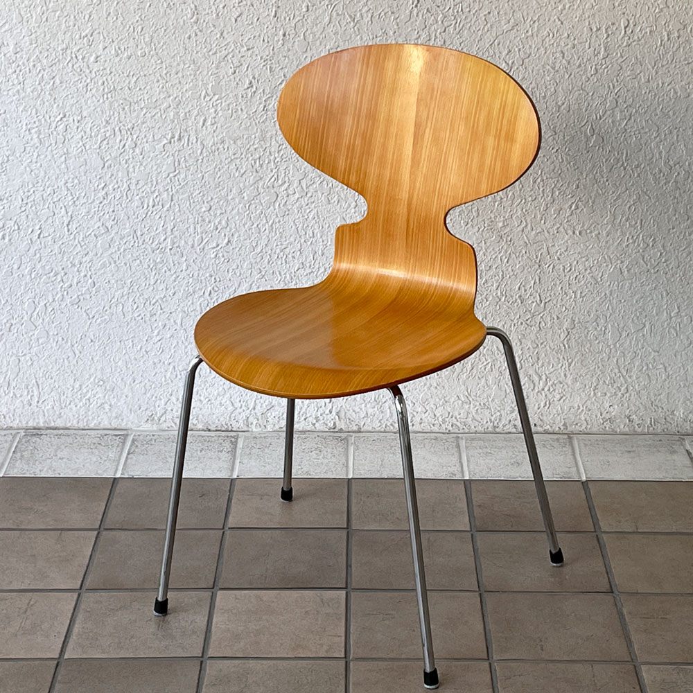 フリッツハンセン Fritz Hansen 3101 アリンコチェア アントチェア 4本脚 ナチュラルビーチ ラッカー仕上げ フェルトグライズ アルネ・ヤコブセン B ◇