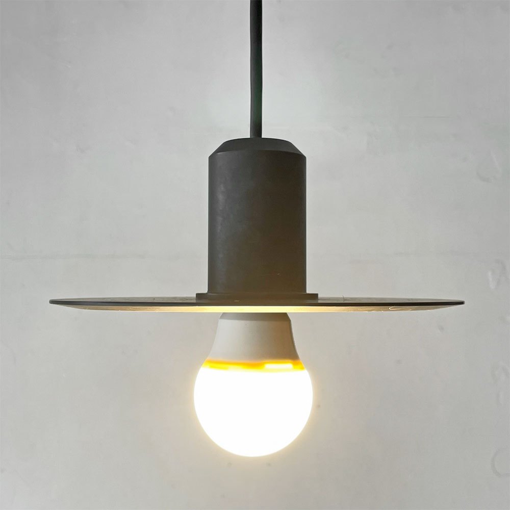 ニューライトポタリー New Light Pottery バレットフラットシェード Bullet flat shade 190 ペンダントライト ブラック 定価64,900円 ★