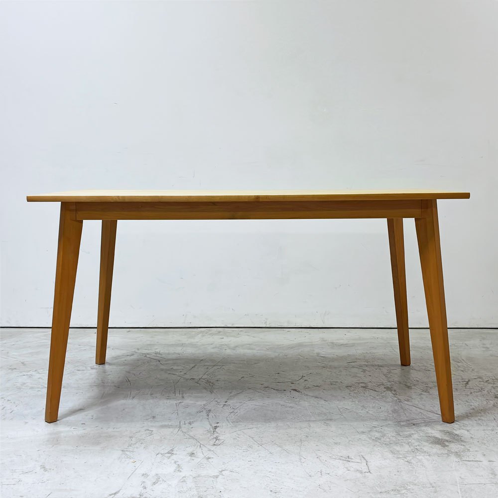 モモナチュラル Momo Natural ヴィボ VIBO ダイニングテーブル アルダー材 W135cm ●