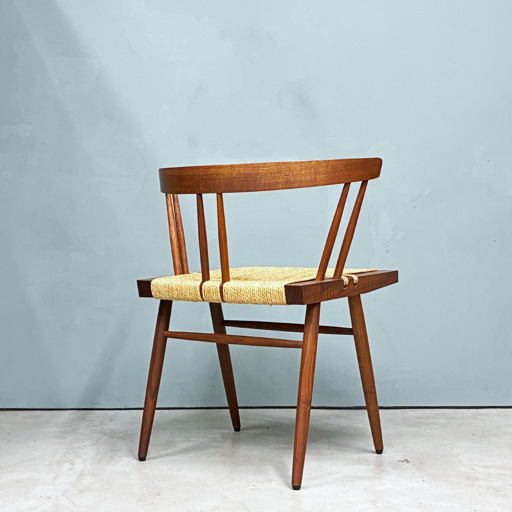 桜製作所 グラスシートチェア GRASS SEATED CHAIR アームチェア ウォールナット無垢材 い草 ジョージ・ナカシマ George Nakashima 焼印有り ◎