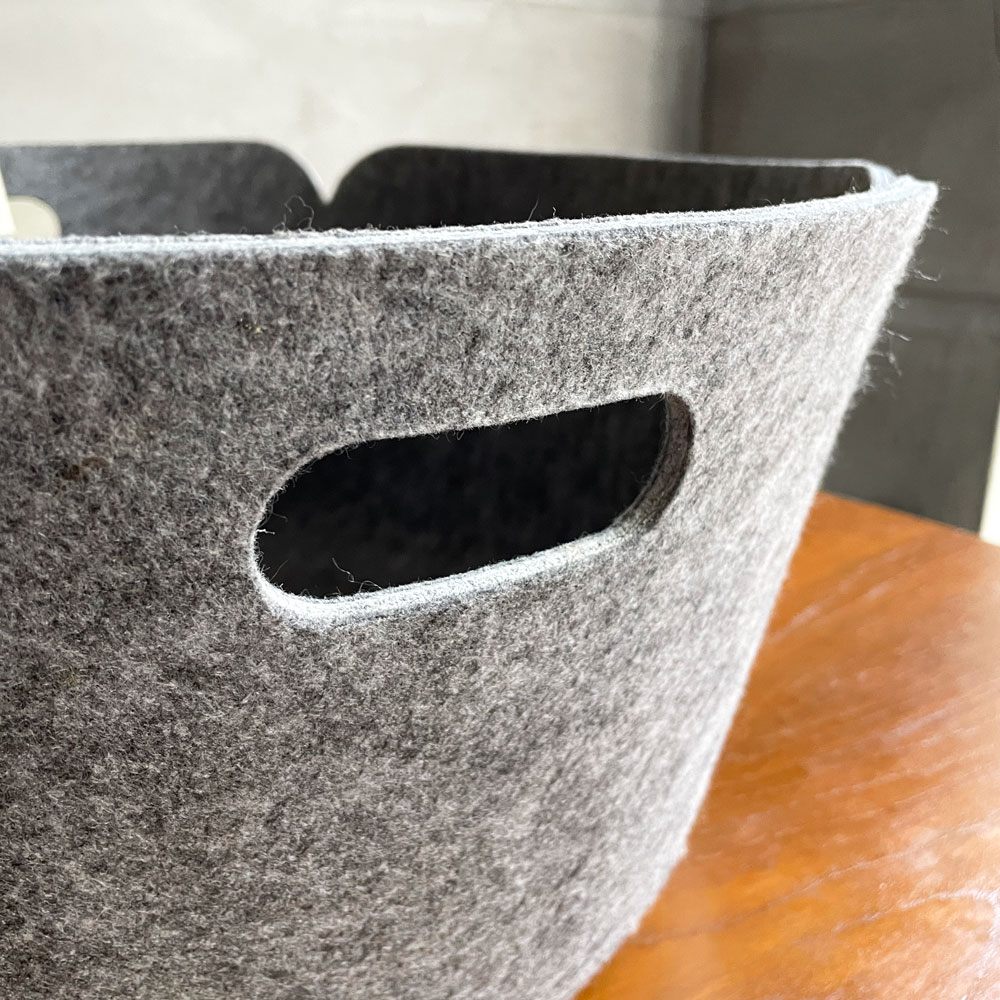 ムート MUUTO レストアバスケット RESTORE BASKET ラウンド フェルト地 グレー ミカ トルバネン 専用袋付き デンマーク 定価27,500円 ♪