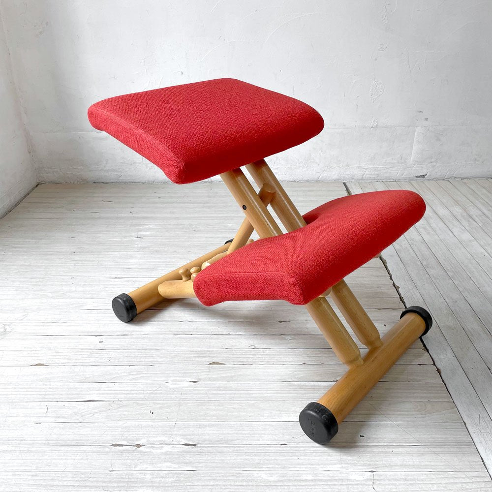 ストッケ STOKKE ヴァリエール VARIER マルチバランス MULTI レッド バランスチェア 学習椅子 北欧 ノルウェー ★