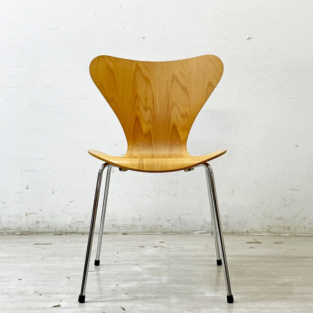 フリッツハンセン Fritz Hansen セブンチェア ビーチ材 ナチュラル アルネ・ヤコブセン Arne Jacobsen スタッキング デンマーク 北欧家具 B ●