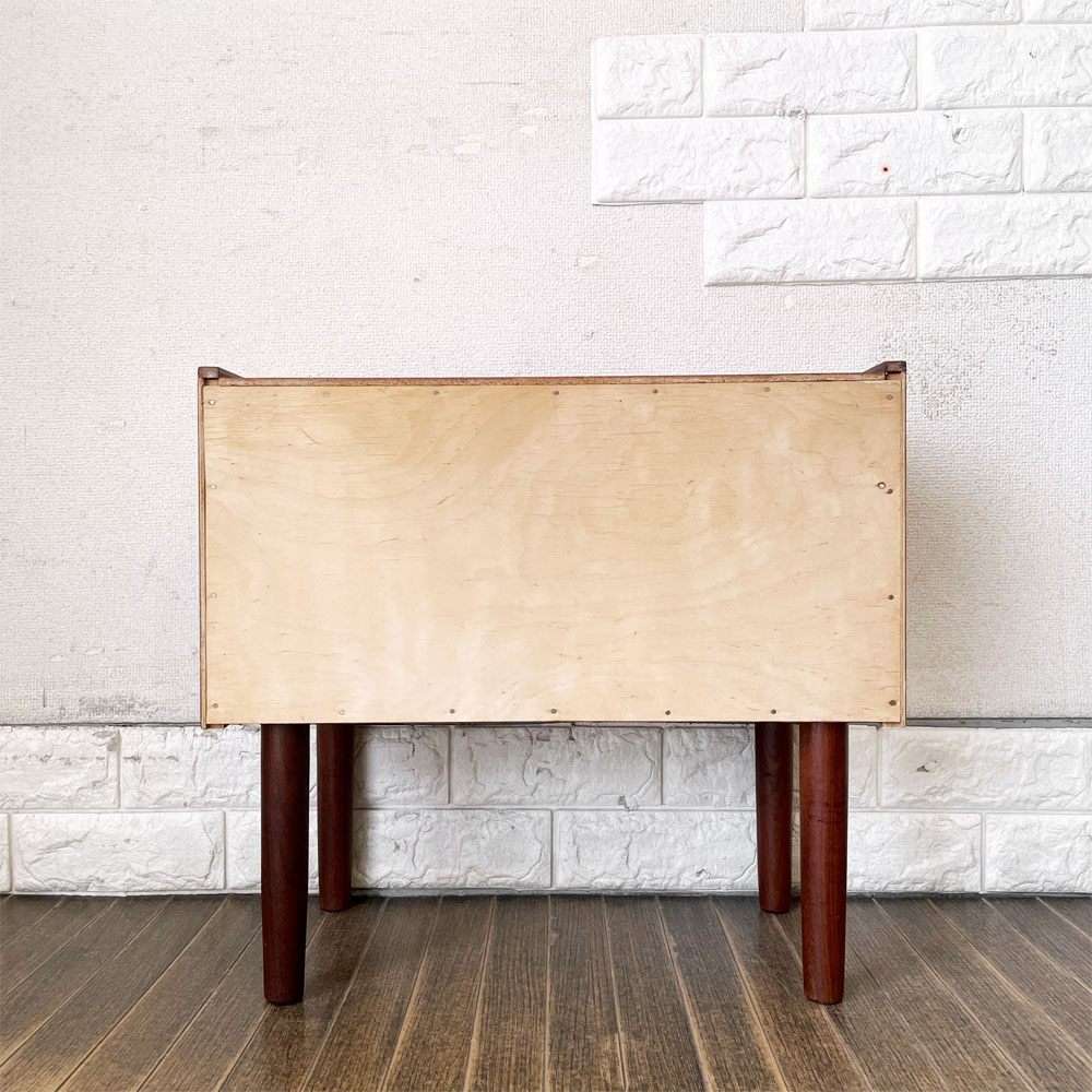 デンマークビンテージ Danish Vintage チーク材 サイドチェスト ナイトテーブル 2ドロワー W50cm 北欧家具 ◎