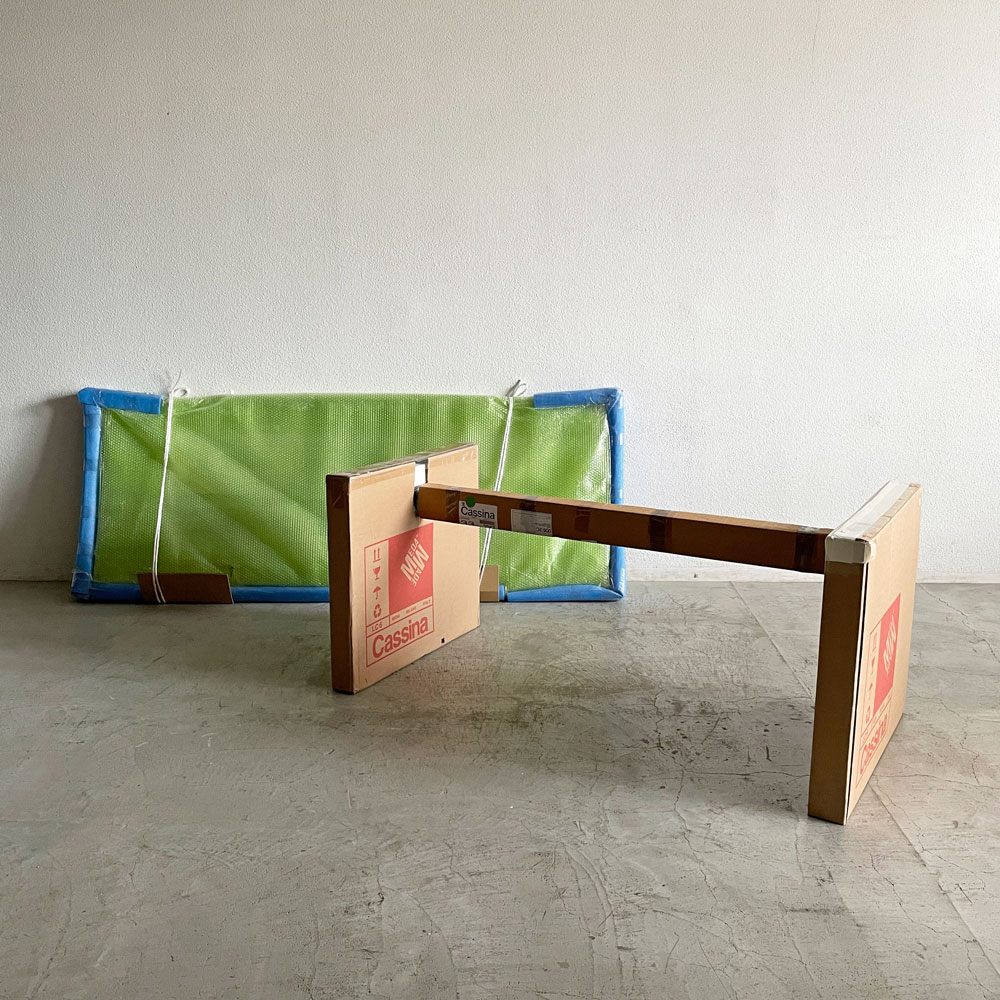 カッシーナ Cassina ターブル・テューブ・ダヴィオン 6 TABLE TUBE D’AVION LC6 ダイニングテーブル クリアガラス天板 ブラック脚 W225×D85cm ル・コルビジェ 定価￥1,111,000- 未使用品 〓