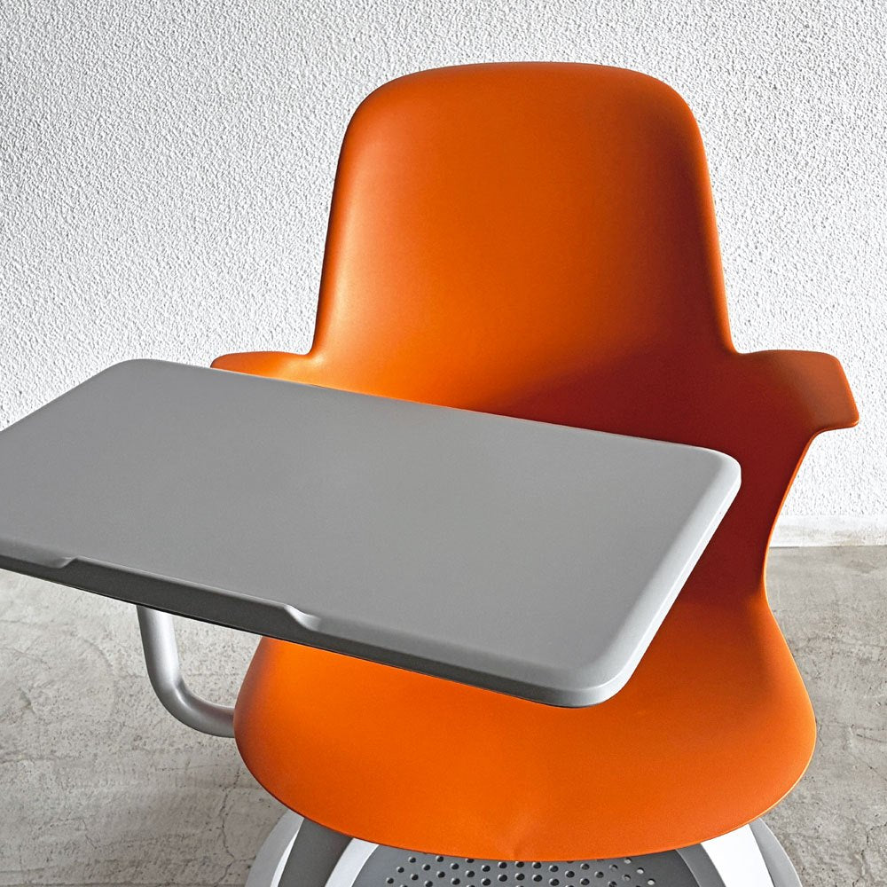 スチールケース Steelcase ノード node ミーティングチェア オフィスチェア シトロン 可動式サイドテーブル＆キャスター付 A 〓