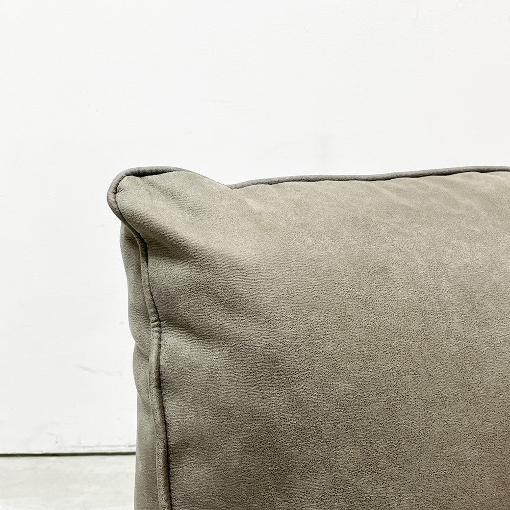 リラックスフォーム RELAX FORM アルフレード ALFREDO ソファ 背クッション ハイタイプ ヨーロピアングレー 置き型クッション レザーテックス H52cm 関家具 展示品 美品 ●