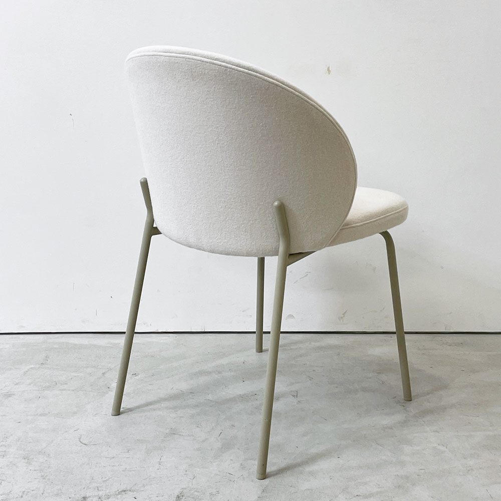 ボーコンセプト BoConcept プリンストン Princeton ダイニングチェア ベージュ ファブリック メタル脚 マットアッシュグレーラッカー仕上げ C ●