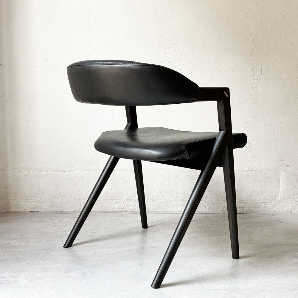 スクエアルーツ SQUARE ROOTS ランナチェア LANNA CHAIR ダイニングチェア アームチェア オーク材×牛革 レザー 美品 参考価格￥77,000- A ★