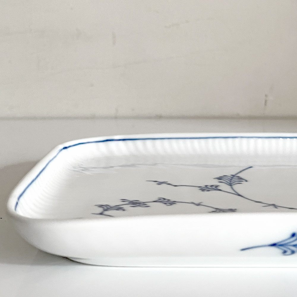 ロイヤルコペンハーゲン ROYAL COPENHAGEN ブルーフルーテッド Blue Fluted ジャパニーズ Japanese スクエアプレート 平皿 角皿 w22cm デンマーク製 北欧 廃番 A ■