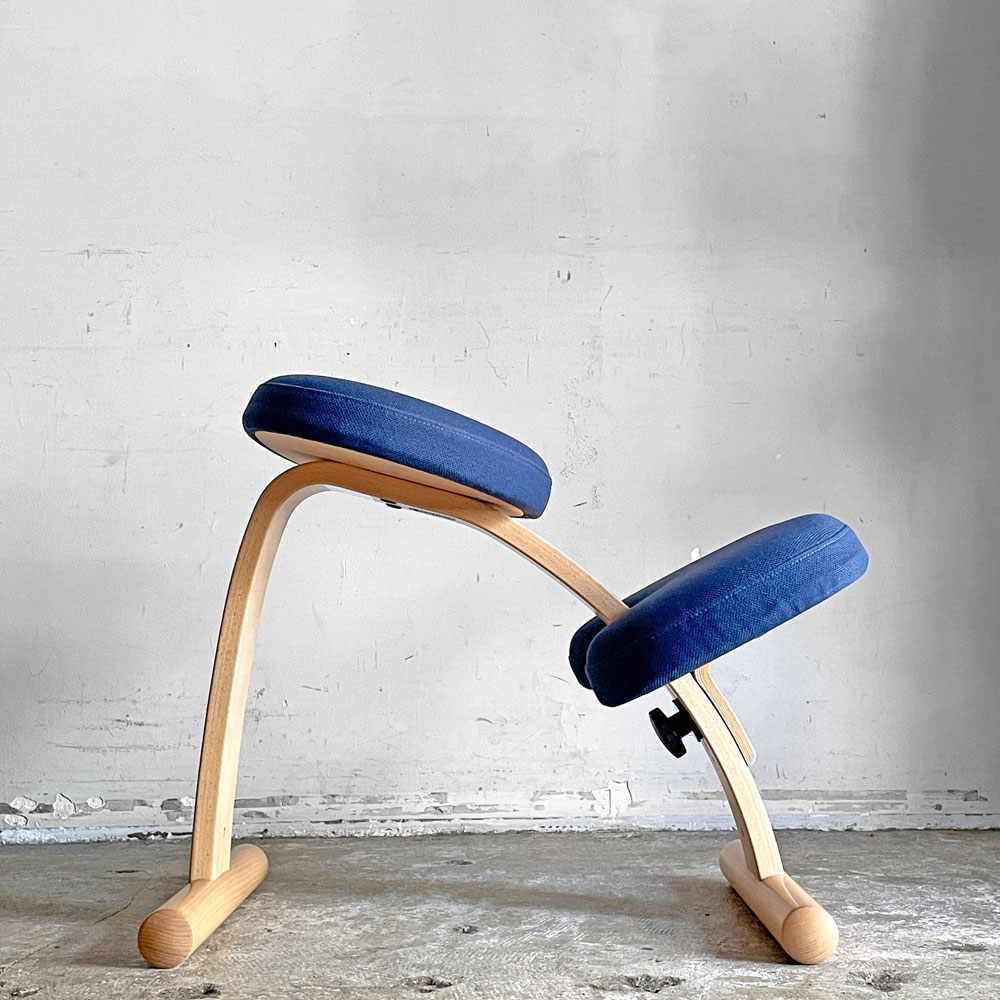 リボ Rybo バランスイージー Balans Easy バランスチェア ネイビー ファブリック カバー付き 学習椅子 姿勢矯正 ノルウェー 北欧■