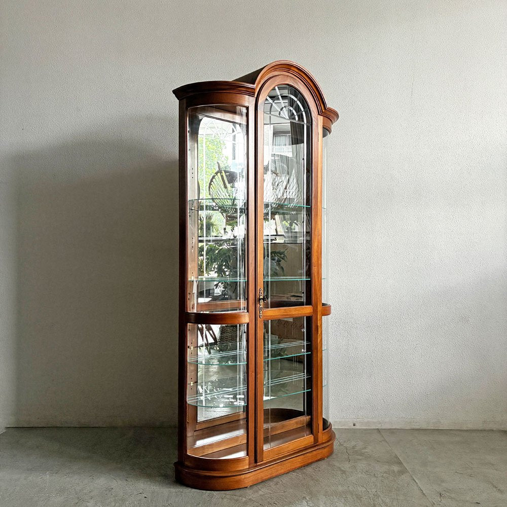 プラスキファニチャー Pulaski Furniture キュリオケース ガラスキャビネット 飾り棚 H214cm ガラス棚板 4段 照明付 アメリカ 〓