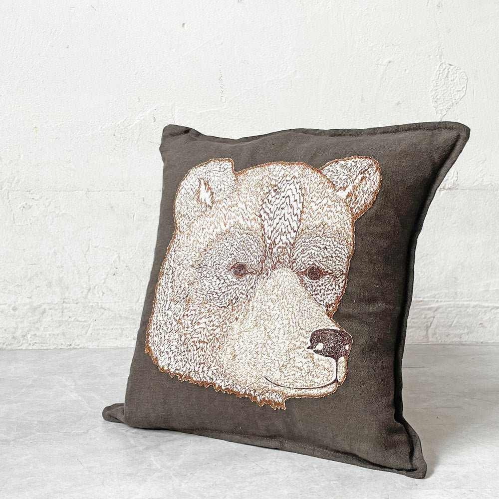 コーラルアンドタスク Coral & Tusk ベアーアップリケピロー Bear Applique Pillow 30×30cm クッション ブラウン リネン 刺繍 ★