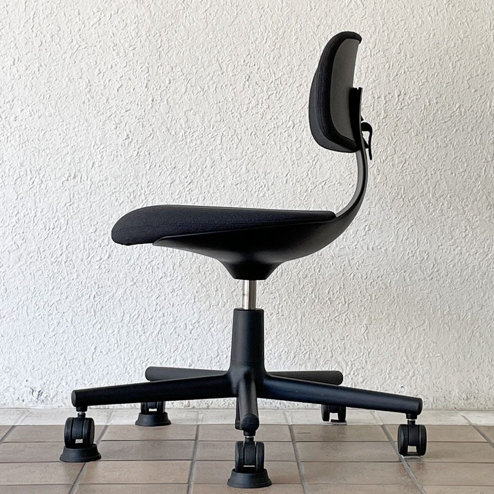 ヴィトラ vitra ルーキー Rookie デスクチェア キャスターチェア コンスタンチン・グルチッチ ダークグレー系ファブリック 定価￥78,100- ◇
