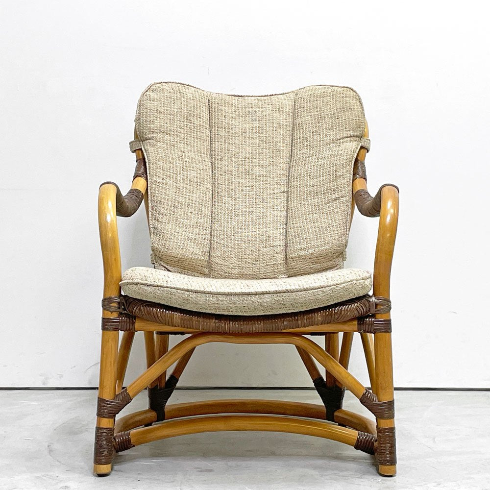 カザマ KAZAMA ルロット アームチェア Lurot Arm Chair ラタン 籐家具 ベージュ系 クッション付き インドネシア 定価￥48,800- B ●