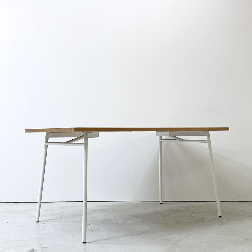 イデー IDEE マタン MATIN ダイニングテーブル オーク無垢材 スチールレッグ ナチュラル W140cm 澁谷一星 ●