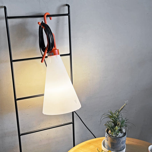 フロス FLOS メイデイ MAYDAY マルチライト スタンドライト オレンジ コンスタンチン・グルチッチ Konstantin Grcic MoMA 名作照明 定価￥28,600- ■