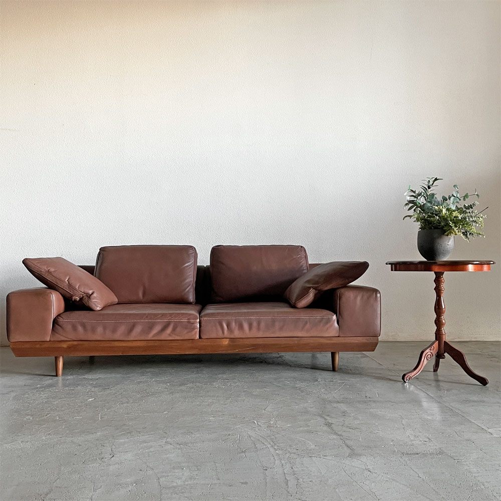 マルイチセーリング MARUICHI SELLING アルバ ALBA 2.5人掛けソファ W194cm ウォールナット材 本革 ブラウンレザー 脚付 定価￥765,600-以上 〓