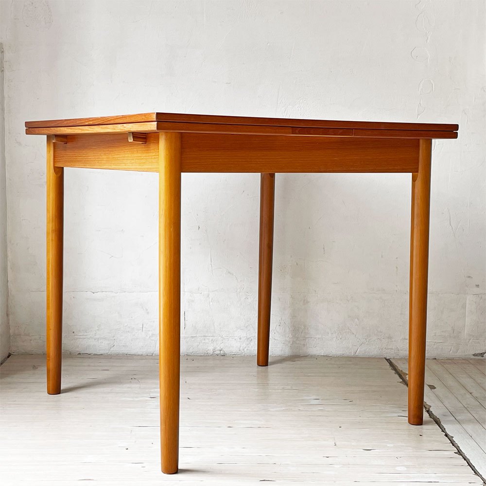 北欧ビンテージ Danish Vintage チーク材 エクステンション ダイニングテーブル ドローリーフ式 伸長式 ★
