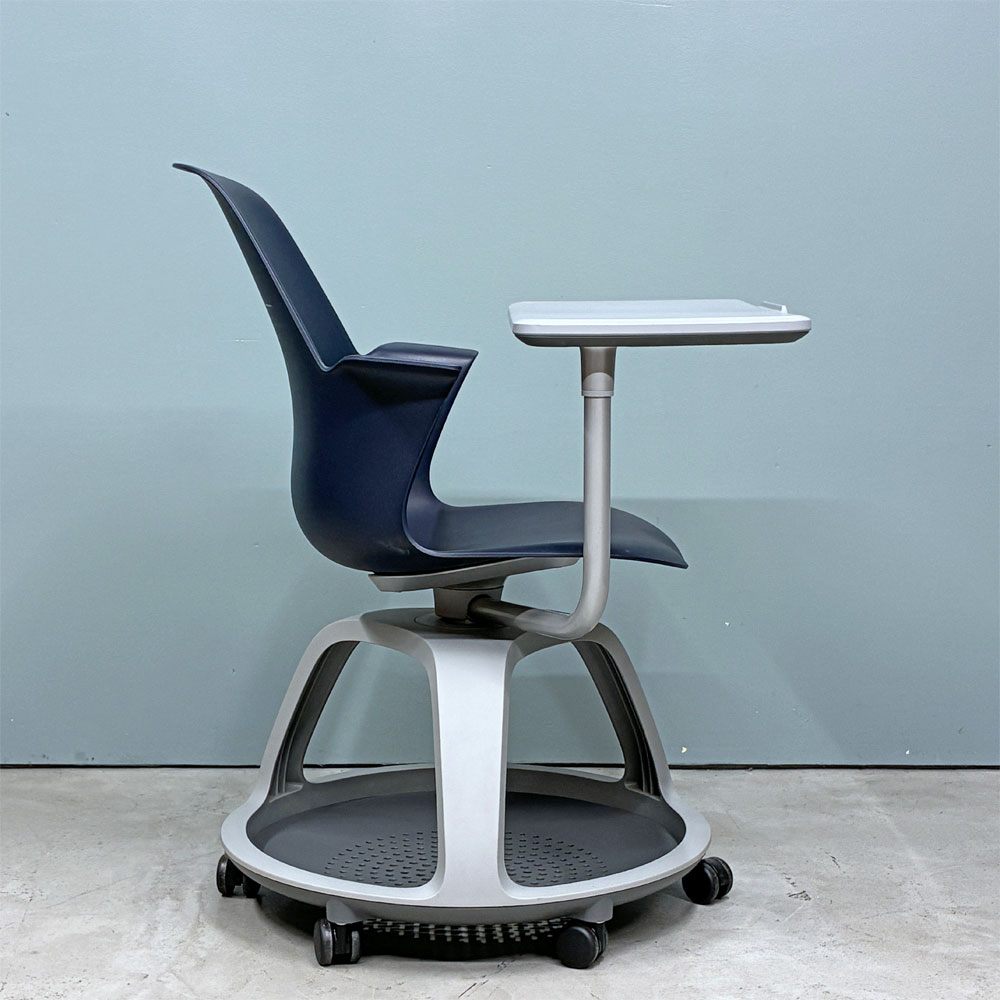 スチールケース Steelcase ノード node ミーティングチェア オフィスチェア ネイビー 可動式サイドテーブル＆キャスター付き ◎