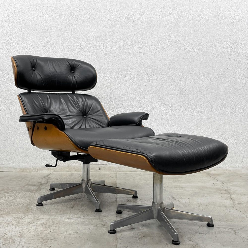 イームズ ラウンジチェア & オットマン付き チャールズ＆レイ・イームズ C&R Eames リプロダクト 現状品 〓
