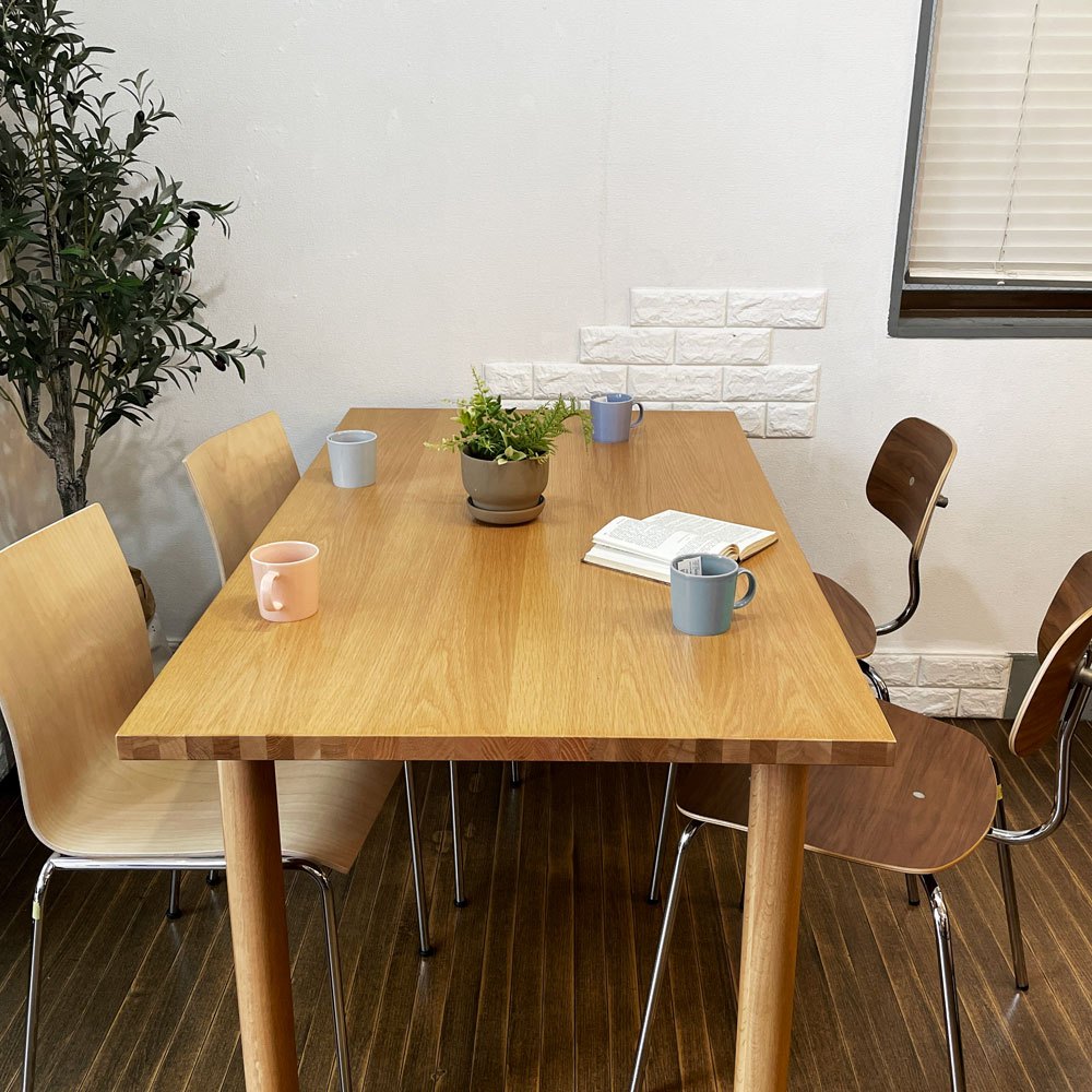 無印良品 MUJI ダイニングテーブル オーク材 無垢集成材 丸脚 W140cm ナチュラルデザイン 廃番 ◎
