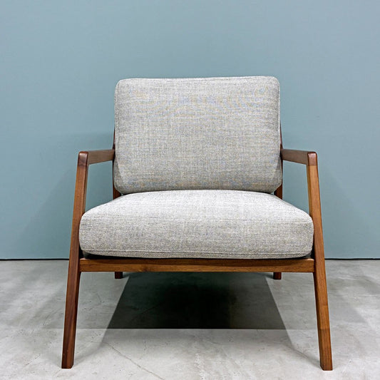 モーダエンカーサ moda en casa ニッセ NYSSE ラウンジチェア 1Pソファ ウォールナット ファブリック 北欧モダン ◎