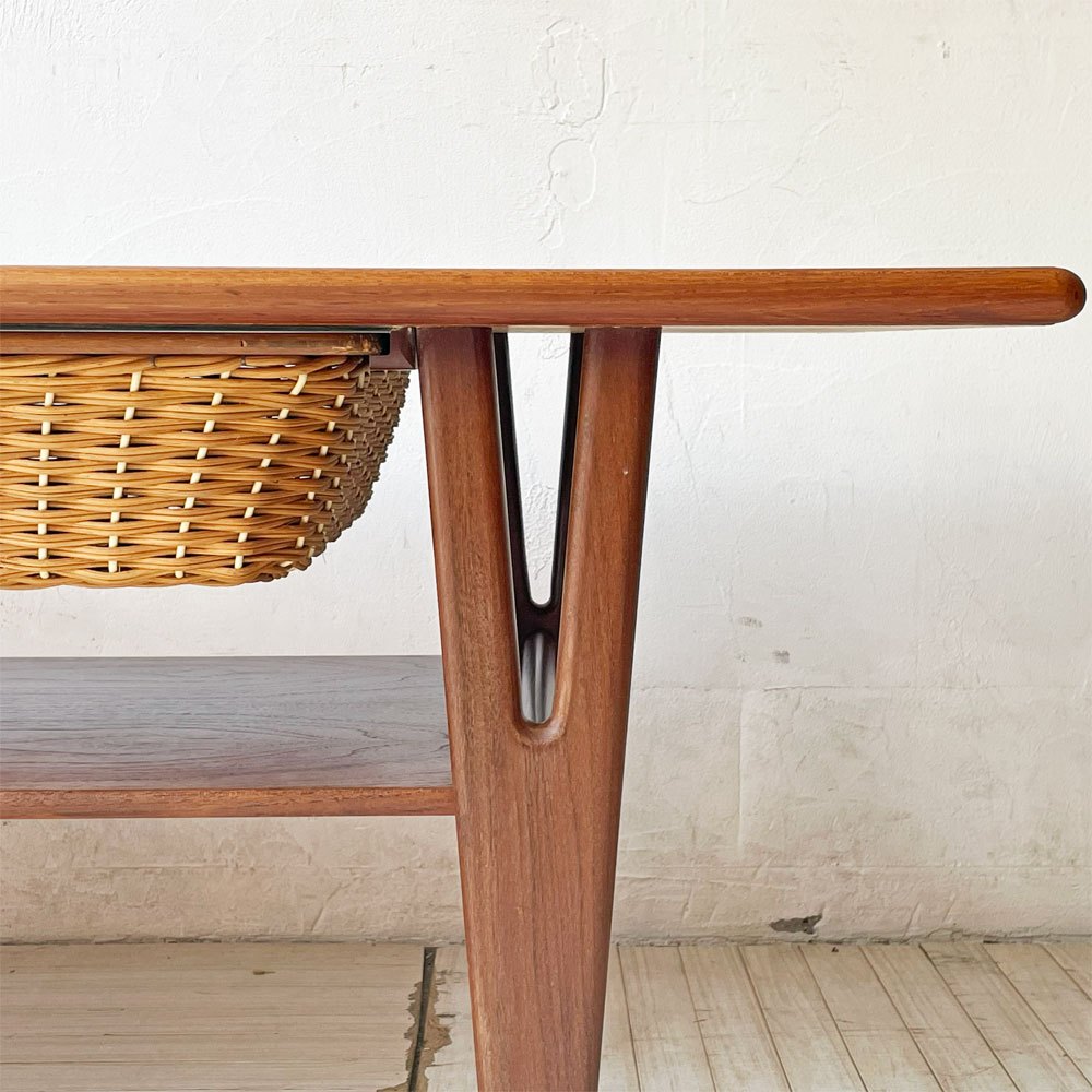 デンマークビンテージ Danish Vintage チーク材 コーヒーテーブル ローテーブル センターテーブル ラタンカゴ付き 北欧家具 ★