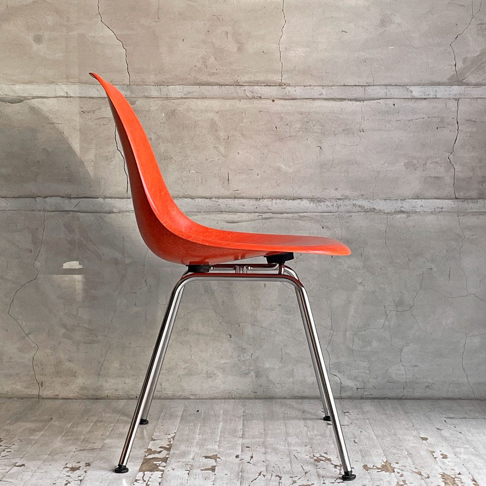 ハーマンミラー Herman Miller サイドシェルチェア 現行 FRP Hベース オレンジ イームズ ミッドセンチュリー ♪