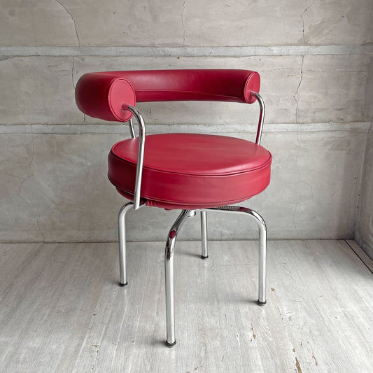 ル・コルビュジエ Le Corbusier LC7 フォートゥイユ トゥルナン スウィベルチェア リプロダクト ボルドーカラー 名作椅子 ♪