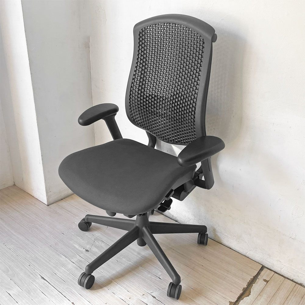 ハーマンミラー Herman Miller セラチェア Celle Chair デスクチェア オフィスチェア グラファイトカラー 廃盤 参考定価113,400円 ★