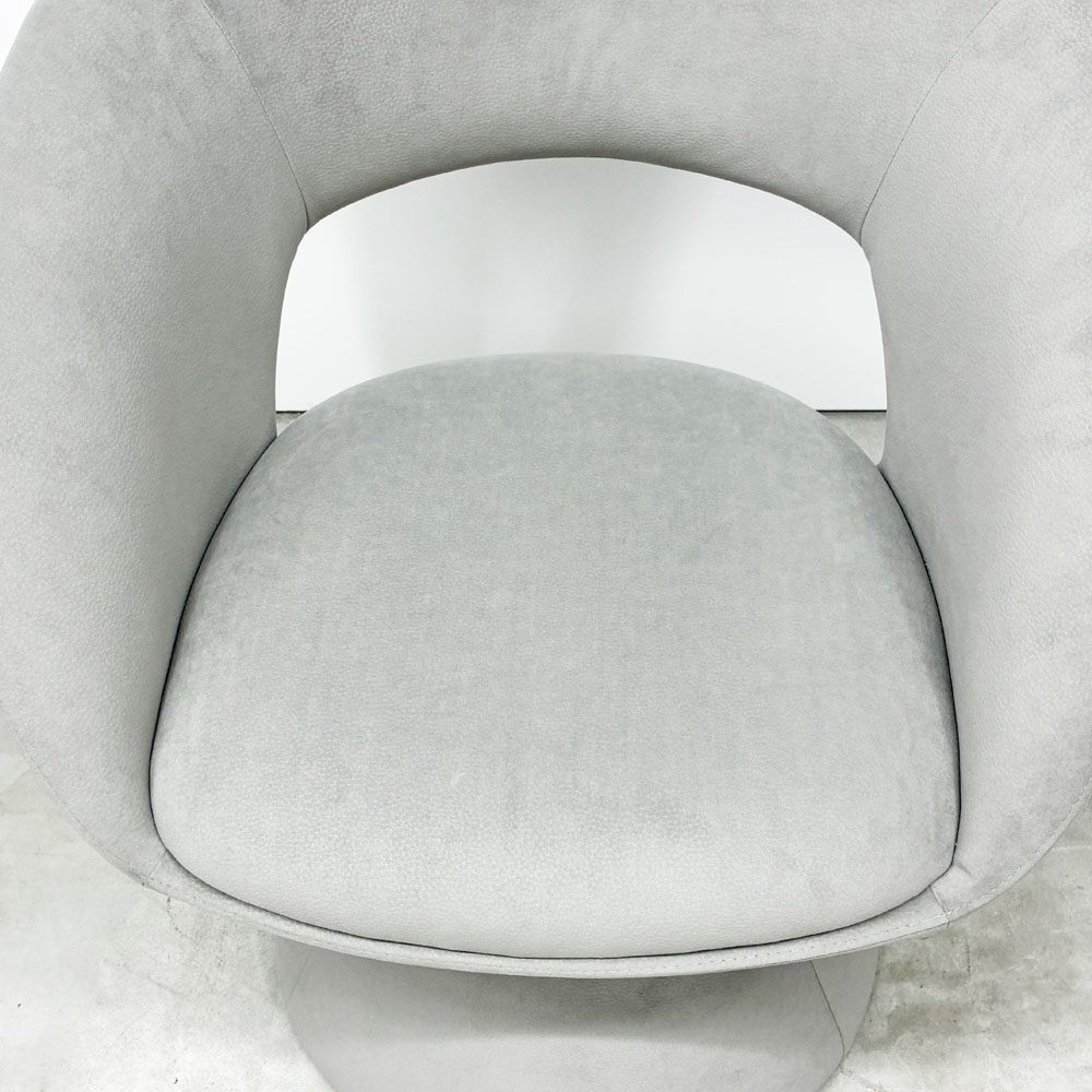 モーダエンカーサ moda en casab エアロチェア AERO chair ダイニングチェア 回転式 モダン 元箱付 美品 定価￥41,800ｰ ◎