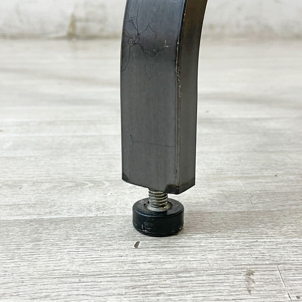 インダストリアルデザイン Industrial design スチール製 ハンガーラック W105cm アジャスター付き 店舗什器 工業系 ●