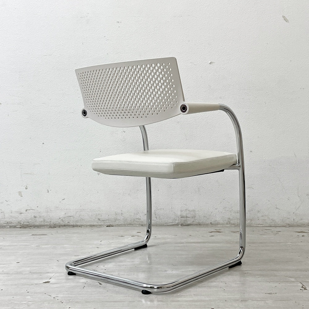 ヴィトラ vitra ビザビ2 Visavis2 アームチェア デスクチェア カンティレバー スタッキング不可仕様 アントニオ・チッテリオ ●