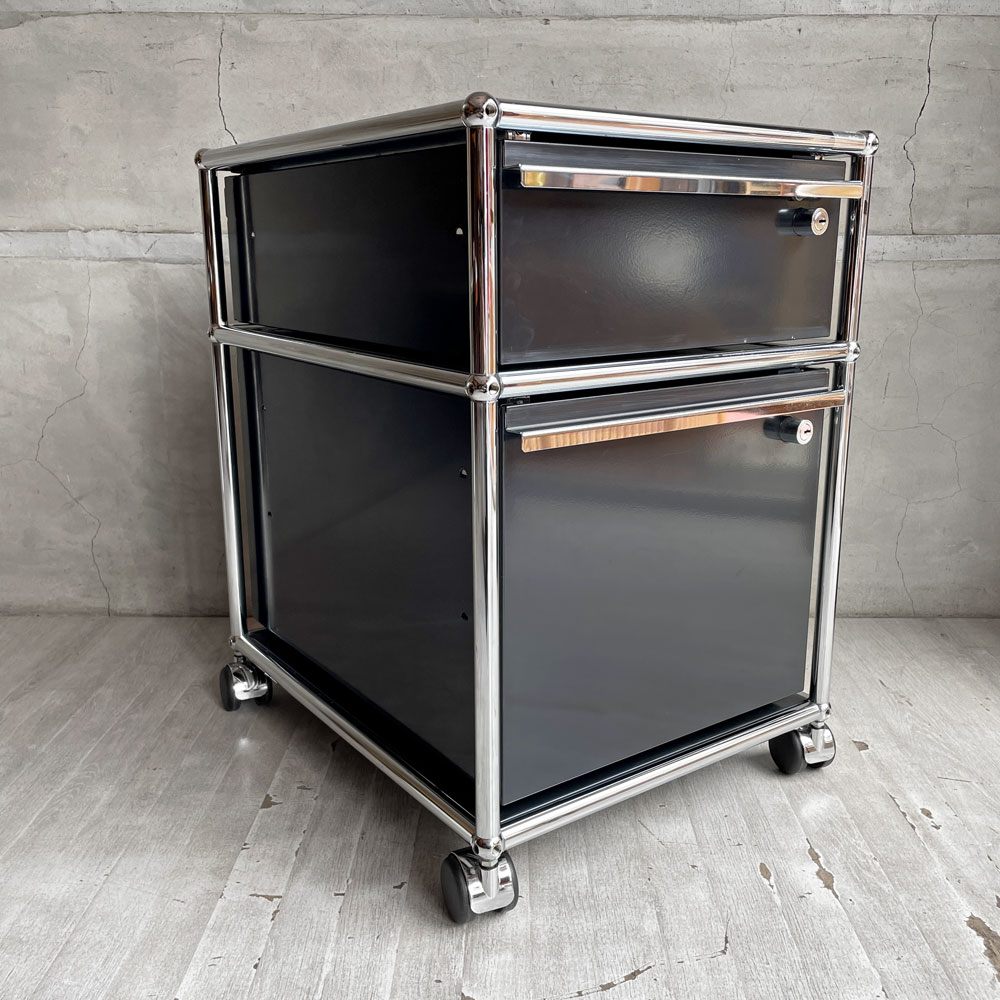 ユーエスエムハラー USM Haller モジュラーファニチャー Modular Furniture ハラーシステム デスクワゴン ロールボーイ 2ドロワー ブラック 鍵付 トレイ付 ♪