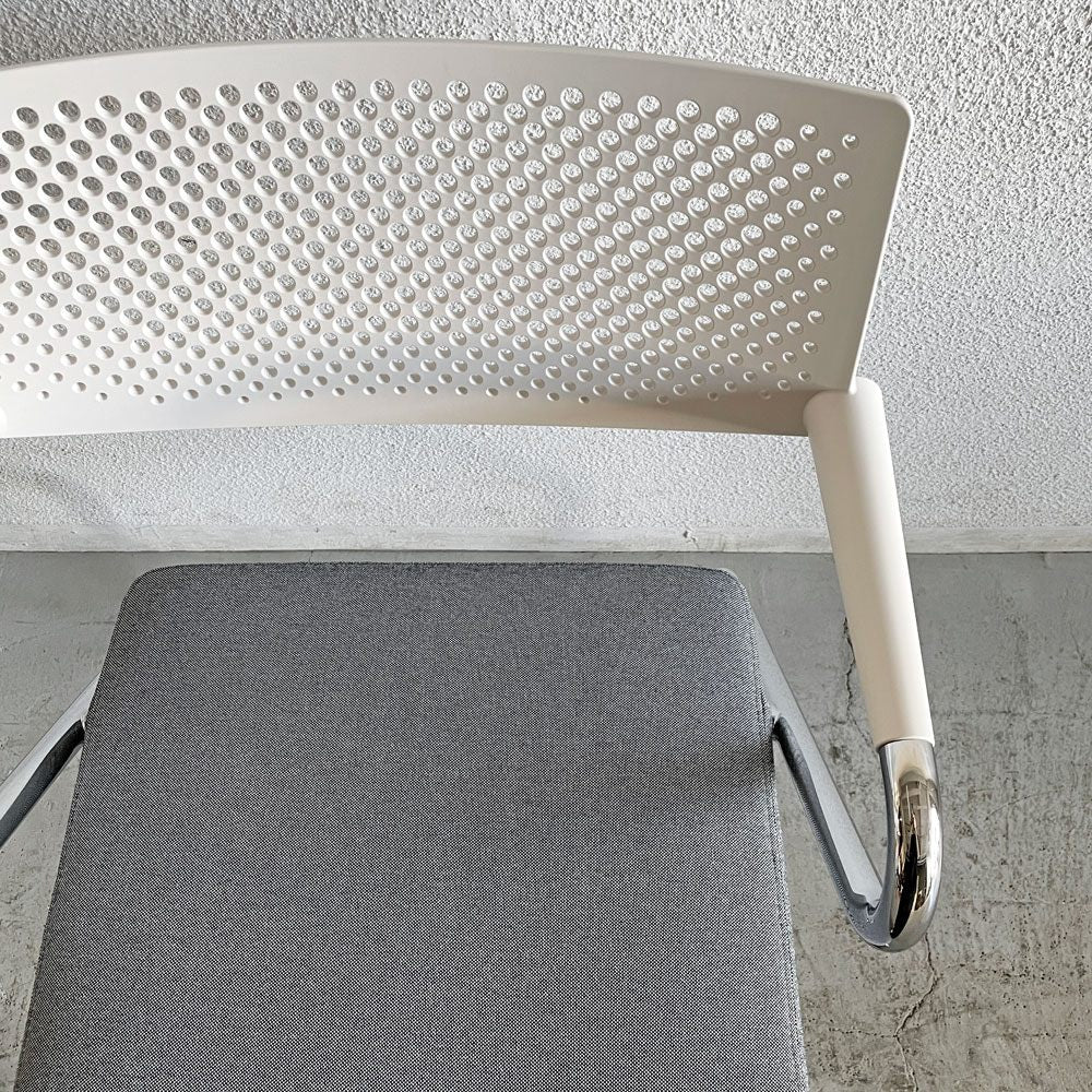 ヴィトラ vitra ビザロール Visaroll デスクチェア ミーティングチェア キャスターベース スタッキング アントニオ・チッテリオ A 〓