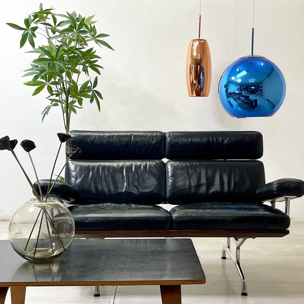 ハーマンミラー Herman Miller イームズソファ Eames Sofa 2シーター ウォールナット材 レザー ブラック C&R. イームズ ミッドセンチュリー ●